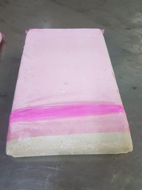 FROZEN ESO SURIMI (FISH PASTE) PACKING 2 Grade AA Content NA Shape Block Style FROZEN Purity Sa Aa Packaging Box Weight (kg) 20 - Image 2