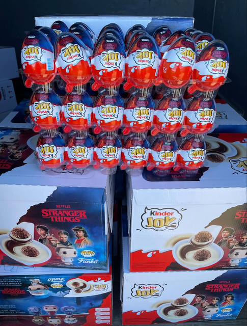 DELICIOUS CRISPY BITES KINDER JOY CREAMY LAYERS WITH COW’S MILK AND A TOY SUPRISE SIGNATURE QUALITY TRUSTED TASTE ON SALE – product photo 3, product detail gallery