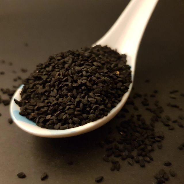 Premium Quality Nigella Seed With High Purity Content For Food Processing Herbal Applications And Bulk Distribution - Image 2