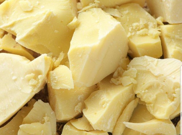 Raw shea butter Grade A unrefined,cosmetics and food grade A Origin Ghana Features Organic Product Type Beverages, Oils, Oils & Fats - Image 2