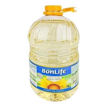 Sunflower Oil 4L Manufacturer From Turkey High Quality Delicious Taste Cooking Oil - Image 1