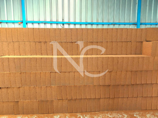 Coco Peat Volume 16.5+ Expansion Time 30 Sec Moisture Content 15-16% Average Bale Weight 4.8 Kg Sand Content Below 10 - Image 3