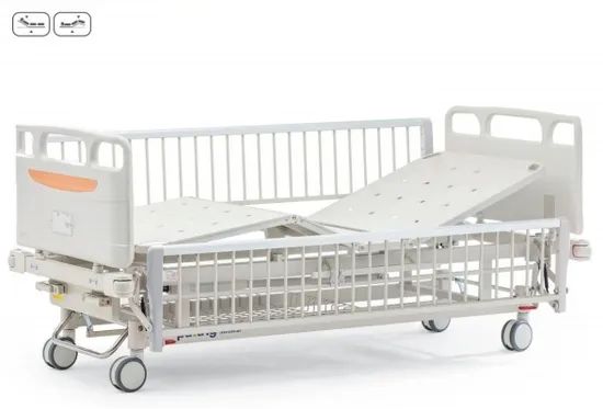 Efficient and Stable Two-Function Child Manual Bed - Image 1