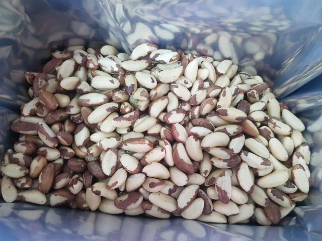 BRAZIL NUT Moisture Content 3% Quality Grade First Grade Packaging Type Vacuum Sealed Bag And Box Of 20 - Image 3