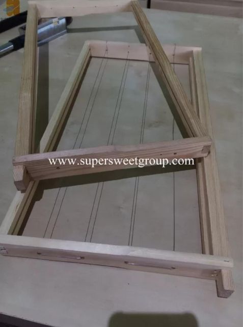 Customized Wooden Bee Frames Origin China Customization Option Yes Certification Iso9001:2008 Model Number Bee Hive - Image 1