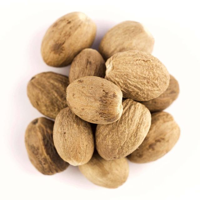 Dried Nutmeg Whole Nuts Nutmeg High Potency Natural Spice With Strong Fragrance And Attractive Appearance - Image 4