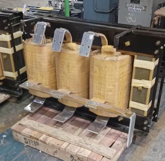 3 Copper Low Voltage Transformers Phase 3 Material Copper Insulation System Ul Voltage Type Low - Image 3