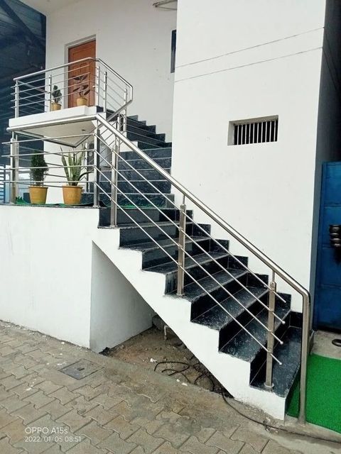 Balcony Stainless Steel Staircase Railing, For Home Design Bar Thickness 3 mm Durability High Position Balcony Material Grade SS - Image 10