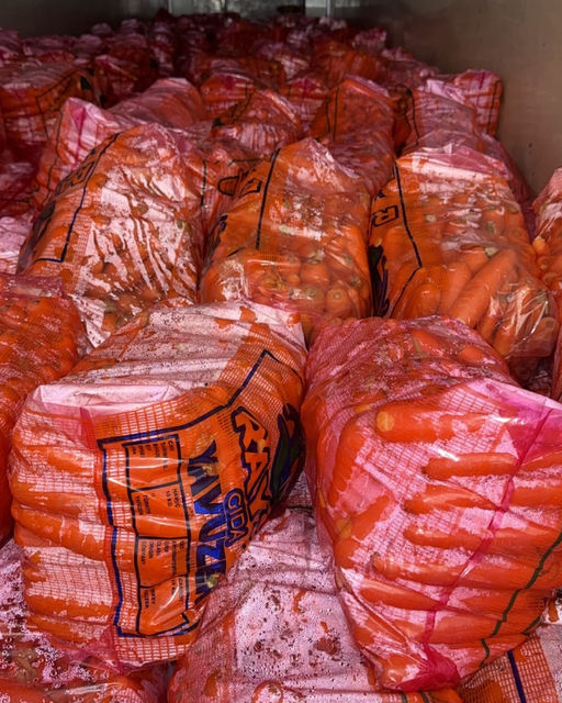 New Harvest Jack Rabbit Premium Fresh Carrots 10kg Bags Naturally Crisp,Naturally Sweet Carrots For Sale - Image 3