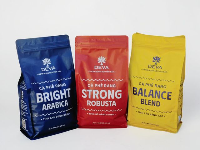Deva Roasted Coffee Beans 1kg bag organic Vietnam origin Organic Yes Degree of Processing Roasted Bean Type Arabica, Blended, Robusta - Image 1