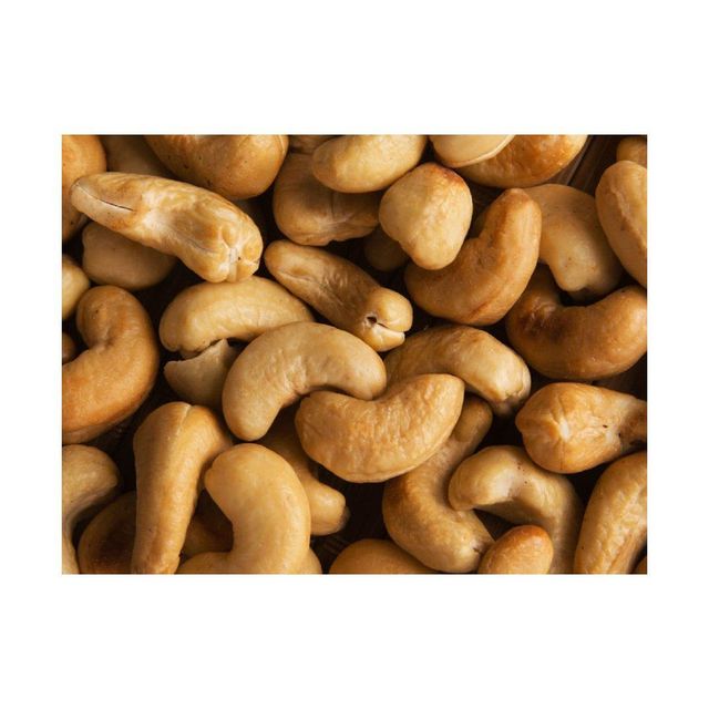 cashew nuts for confectionery industry high quality kernels suitable for sweets chocolates and desserts productioncashew nuts for confectionery industry high quality kernels suitable for sweets chocolates and desserts production - Image 4
