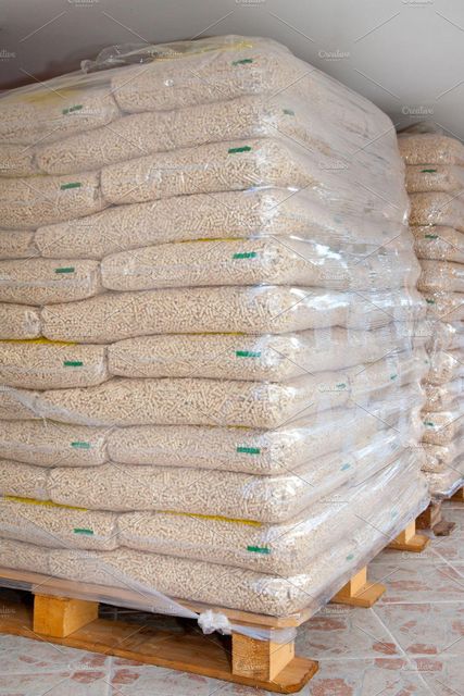 High Grade Wood Pellets For Clean Burning Heating Systems Bulk Wood Pellets For Industrial Biomass Energy Projects - Image 3