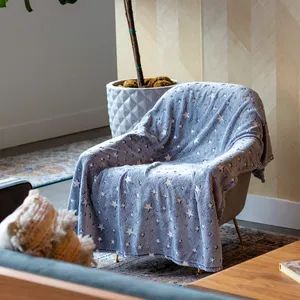 Popular Custom Easy Maintenance Blanket for Home Textile OEM Yes MOQ 1000 Trademark Zreo Type Polyester Origin Zhejiang Age Group Adults - Image 1