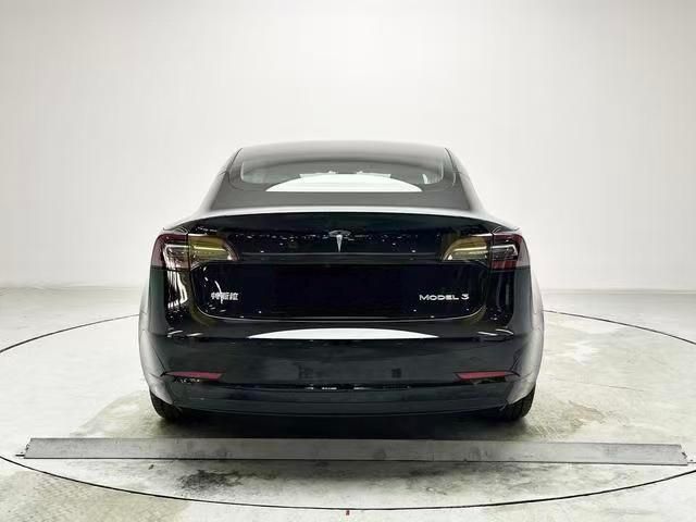 Tesla Model 3 2022 RWD, mileage: 20,000 km - Image 4