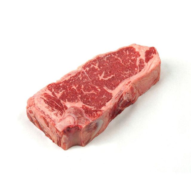Carefully selected beef striploin prepared for commercial food industry requirements - Image 3