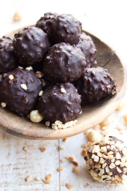 Rocher Trusted Partner for B2B Success Grade Top Grade Shelf Life 1 Year Packaging As Per Customer Requirements - Image 1