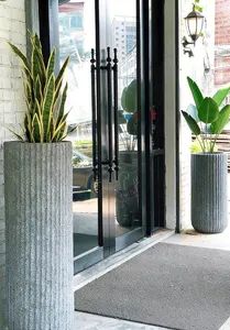 Classic Stone Base Artificial Greenery Arrangement Origin China Style Modern Color Natural Trademark Rundefang Type Artificial - Image 3
