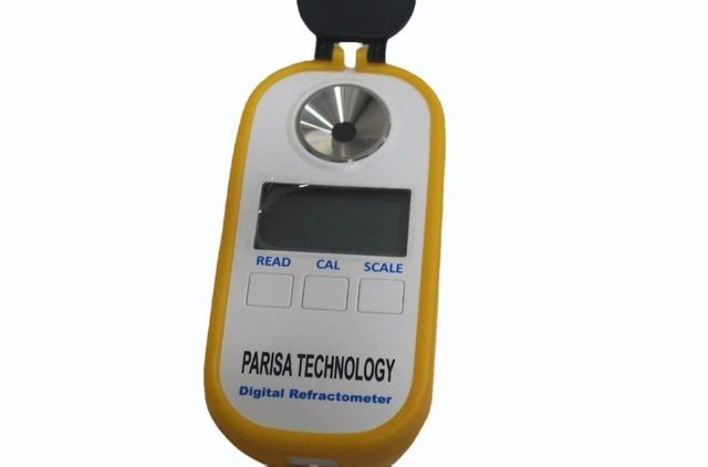 PARISA TECHNOLOGY Diesel Exhaust Fluid Refractometer, Packaging Type: Box, Model Name/Number: 169641 - Image 1
