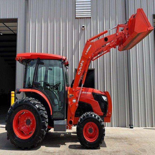 Kubota MX5400 Diesel 4WD Tractor-120hp Rated Power for Farming Premium Quality Agriculture Machinery - Image 3