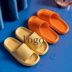 Processing Customized Small Wholesale EVA Couple Home Sandals Slippers Summer Burst Slippers - Image 4