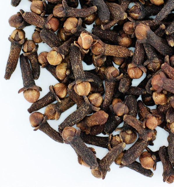 Natural Whole Cloves Laung Premium Aromatic Spice Strong Flavor Food Grade Cooking Wholesale Export Supply – product photo 5, product detail gallery