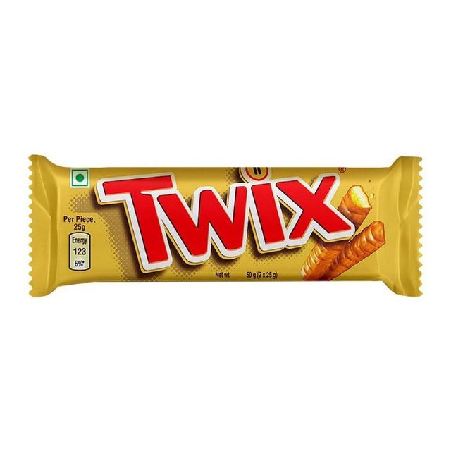 Twix peanut butter bars with a creamy peanut butter layer and crispy cookie - Image 1