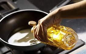 Grade A Refined Sunflower Oil, Edible Oils shelf life 24 months - Image 3