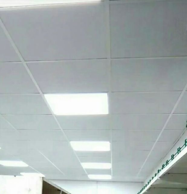 Grid False Ceiling Texture Glossy Toxicity Non-toxic Finish Mirror Like Area Above 1500 Sqft Aesthetic Appearance - Image 1