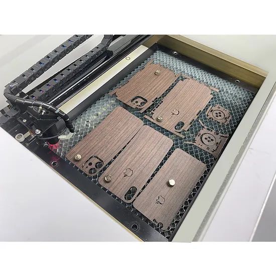 Daqin CO2 Laser Machine for Flexible Glass Screen Protector Cutting Machine - Image 4