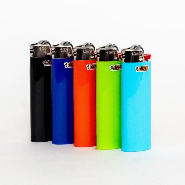 Cheap Lighters With Customized Logo, Refillable and Disposable Lighters - Image 3