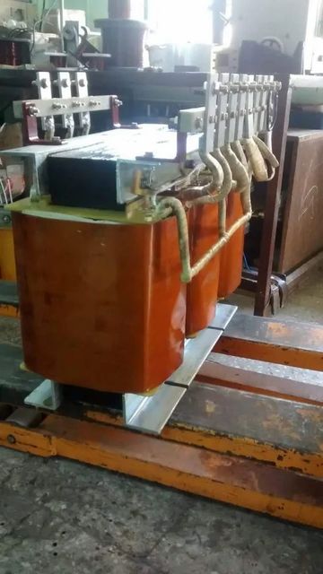 Ultra Isolation Transformer (0.5 kVA, 230V Output, 240V Input) - Image 3