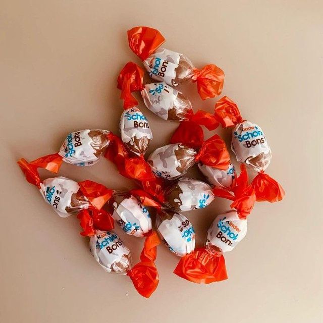 Sweet Schoko Bons Chocolate Bites With Creamy Hazelnut Center And Crispy Chocolate Shell Premium Confectionery - Image 1