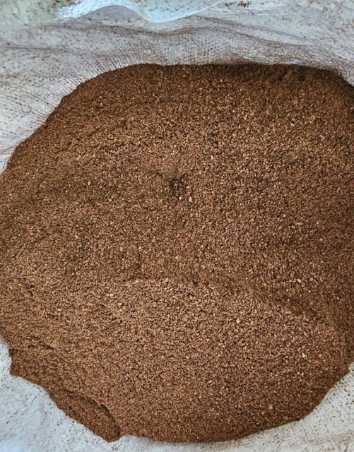 Palm Kernel Expeller Origin Indonesia Phthalate type Other Plasticizer Type Other Texture Fine Sifted (uniform Texture) Delivery Form Bag, Bulk Delivery, Sacks - Image 3