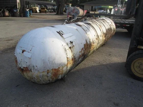 propane tank / Used 1000 Gallon Propane Tanks Best Used ASME & DOT Tank - Image 1