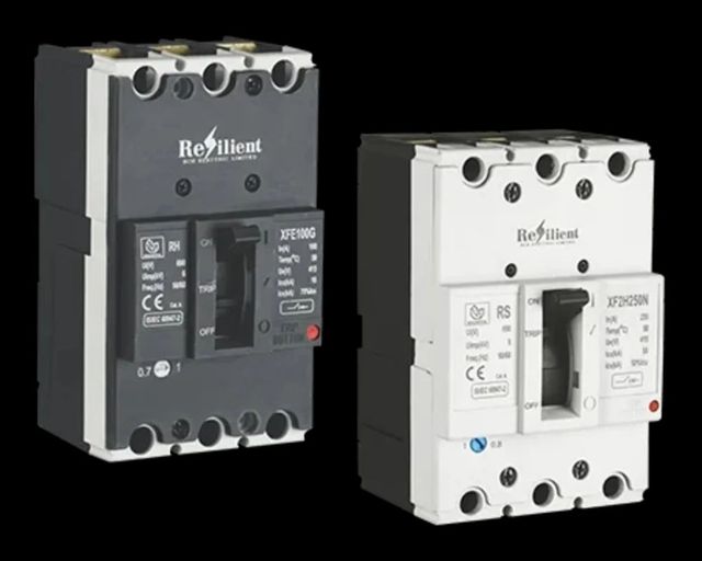 Air Circuit Breaker Acb Phase 3 Phase No.of Poles Four Pole Breaking Capacity 50 kA Model Name/Number Ultra Power - Image 5