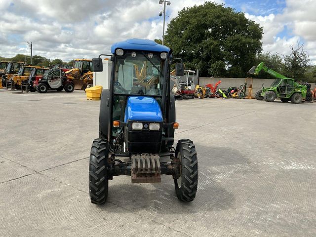 New Holland TN80F Narrow Super Steer Tractor (ST26561) - Image 3