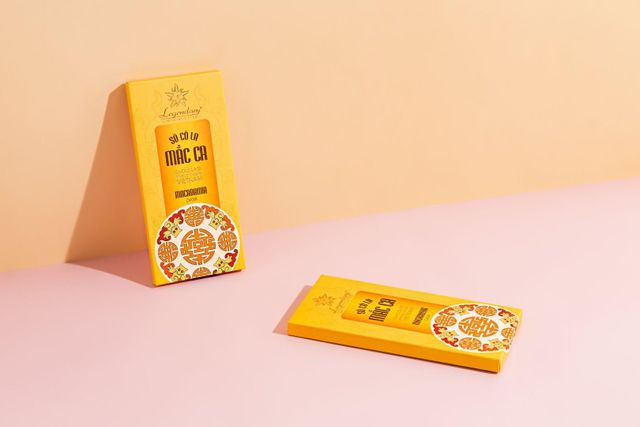 High Quality Single Origin Viet Nam Chocolate bar - Dark 72% Cocoa & Macadamia for Gifting - Image 3