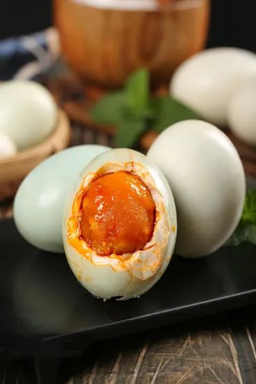 Delicious Cooked Salted Duck Egg Chinese Yummy Processed Egg Variety Duck Origin China Resource Cultured Type Processed - Image 5
