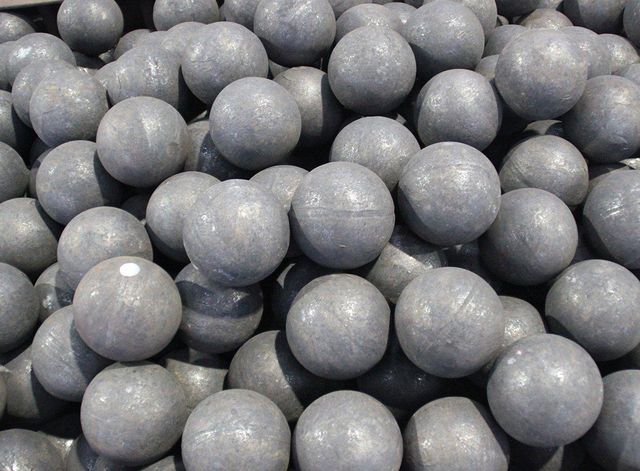 80mm Forged Grinding Steel Balls Manufacturer for Mine Toughness High Material Steel Impact Resistance High Barrel Size 89 Χ 58 Cm - Image 1