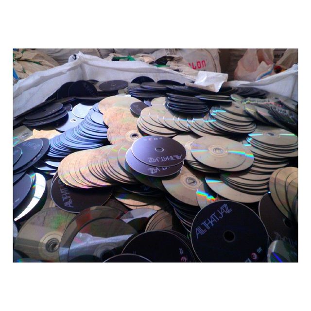 High quality PC CD-DVD scrap cheap price bulk sale clean recycled discs fast delivery - Image 3