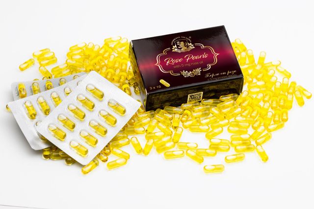 Rose pearls capsules Packaging boxes Source Bulgaria Chemical Additives None Place of Origin Bulgaria Harvest Time Early Morning - Image 1