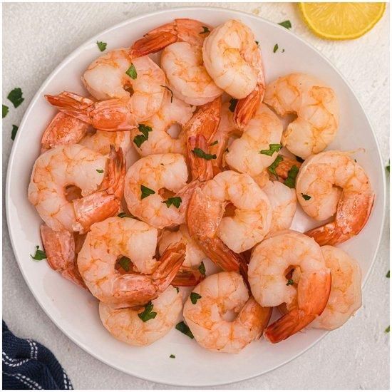 Wholesale Price Red Shrimps Prawns / Frozen Vannamei Shrimp (Seafood) Bulk Stock Available For Sale. - Image 3