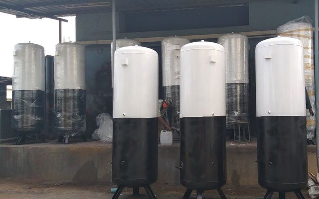 O2 Air Receivers Material MS Color Yellow Storage Volume 3000 L Material Grade IS 2062 Design Pressure 10 bar Tank Orientation - Image 2