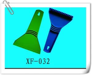 Cool Ice Scraper (XF-032) - Image 1