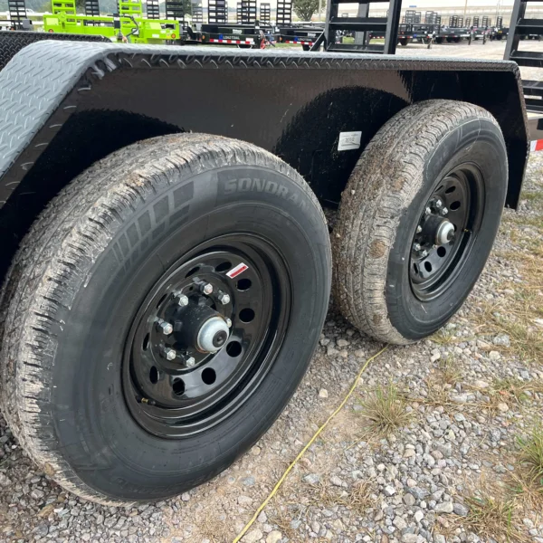 Equipment / 8.5×20 10k Lamar Car Hauler Trailer - Image 2