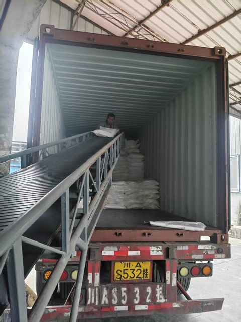 Chemicals Price 1230usd/mt Net Weight 27mt/20'fcl Origin Tianjin Port, China Packaging 25kg Neutral Bags Nutrient Composition - Image 4