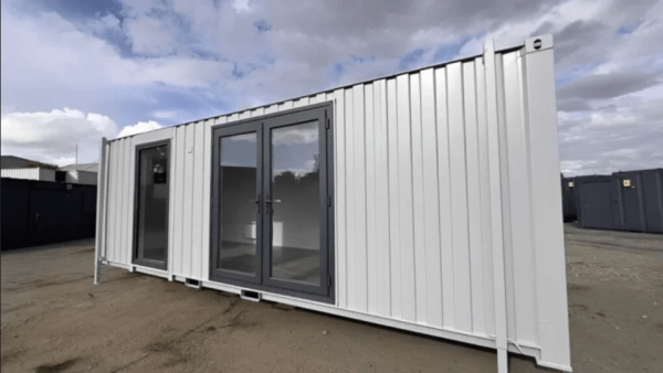 24ft x 9ft Site Office with Toilet – Sales Office / Marketing Suite / Portable Site Cabin - Image 5