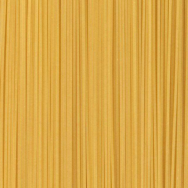 Premium Spaghetti Pasta Made From High Quality Wheat Flour Spaghetti Pasta Ideal For Bulk Export Wholesale And Food Industry - Image 3