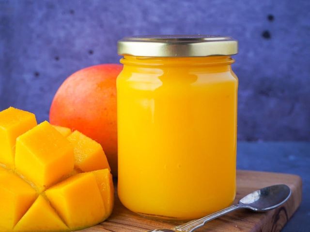 High Quality Mango Purée For Juice Makers Dairy Products Bakery Applications Dessert Recipes - Image 1