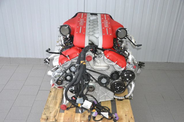 Ferrari FF F151 V12 Engine 6.3L F140 659HP 485KW Gasoline Ferrari Engine - Image 3
